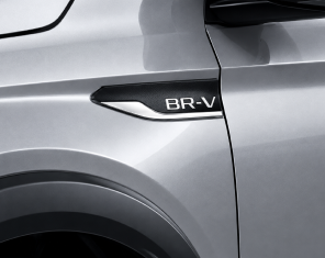 Emblemas laterales BR-V